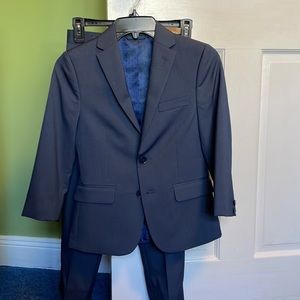 Boys/Kids Handsome 4 Piece Suit Blue/Grey Size 8